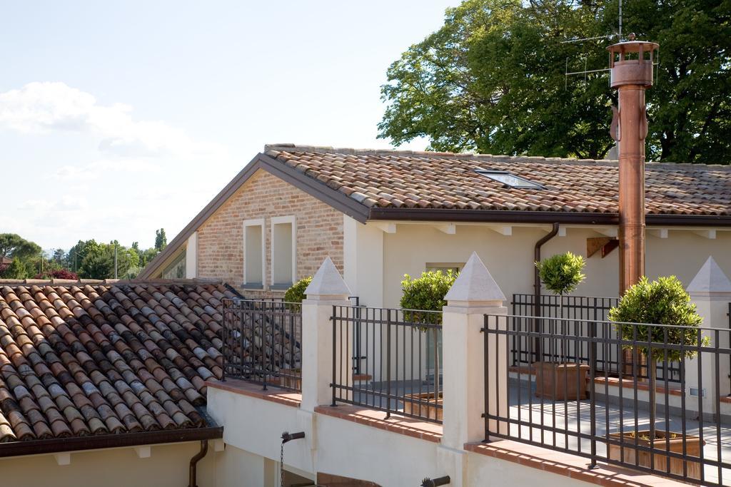 Relais Villa Roncuzzi Russi Exterior foto